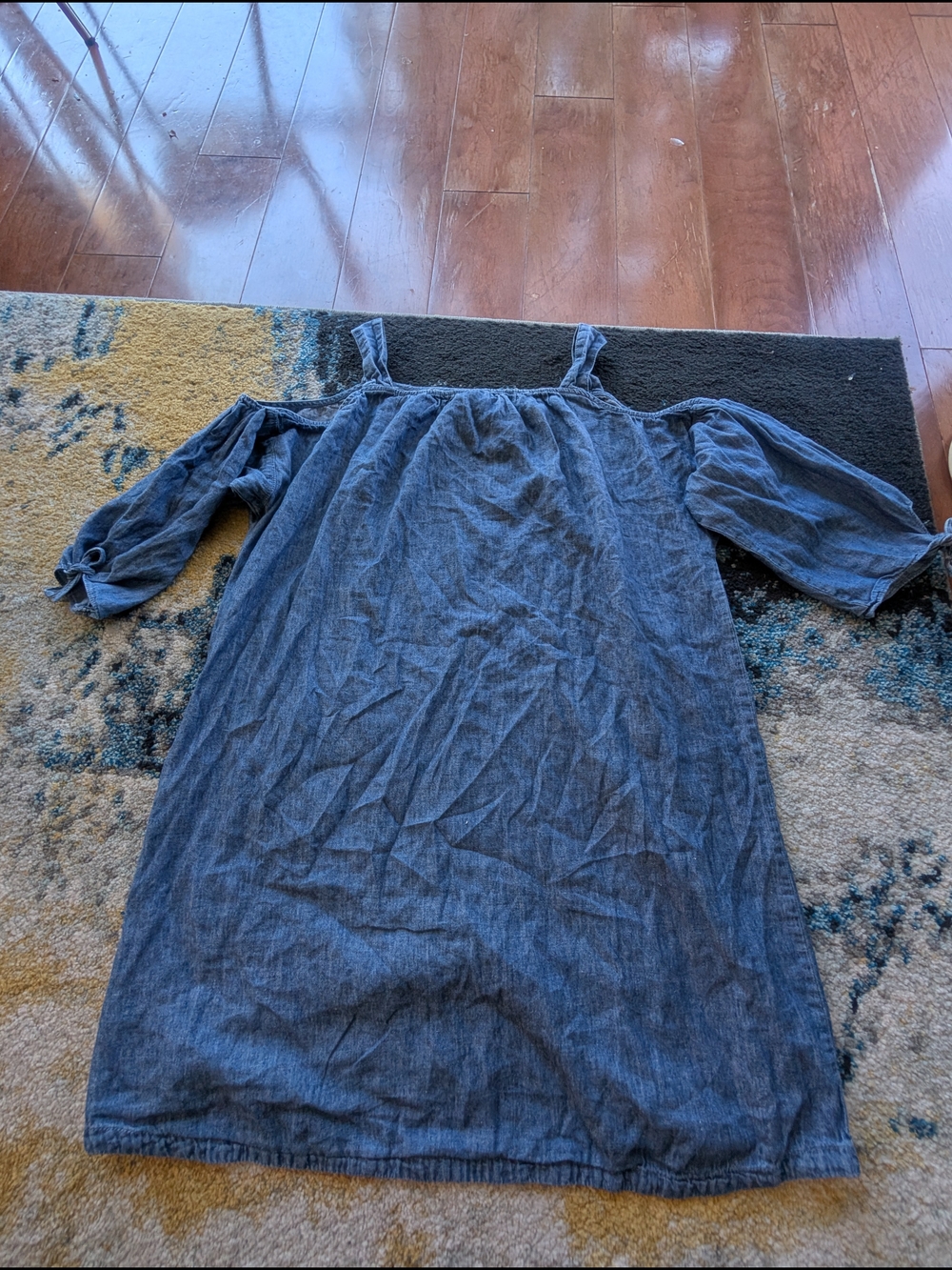 MADEWELL Oversized Cotton / Linen Chambray Denim Cold Shoulder Dress